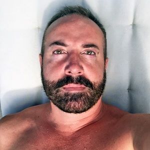 Meet your Posher, Ethan